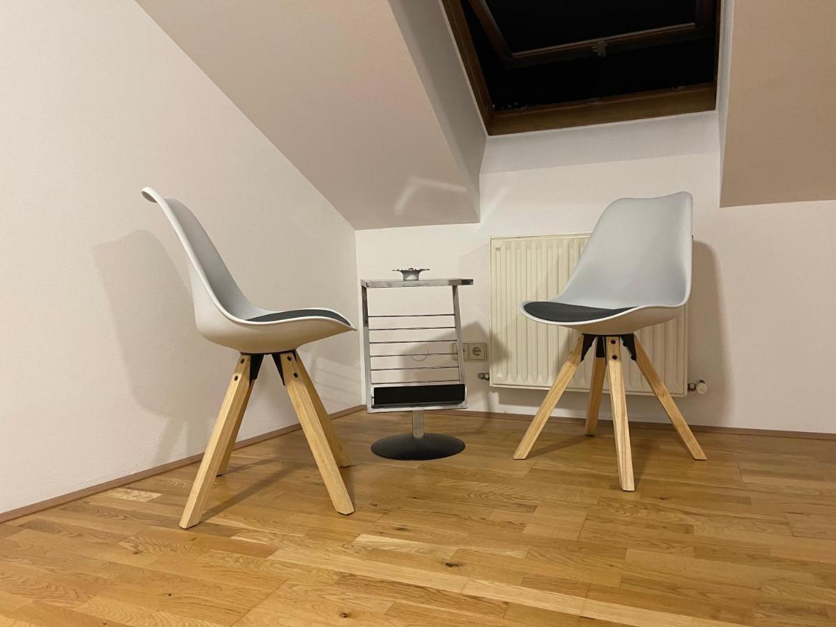 Klimatisiertes, Ruhiges Dachgeschoss Cityapartment Im Zentrum Wiens Extérieur photo